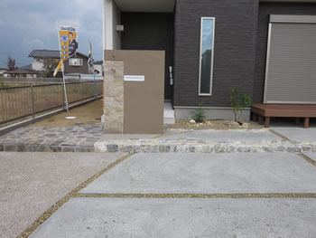 岐阜県多治見市滝呂町モデルハウス 駐車場工事施工実績